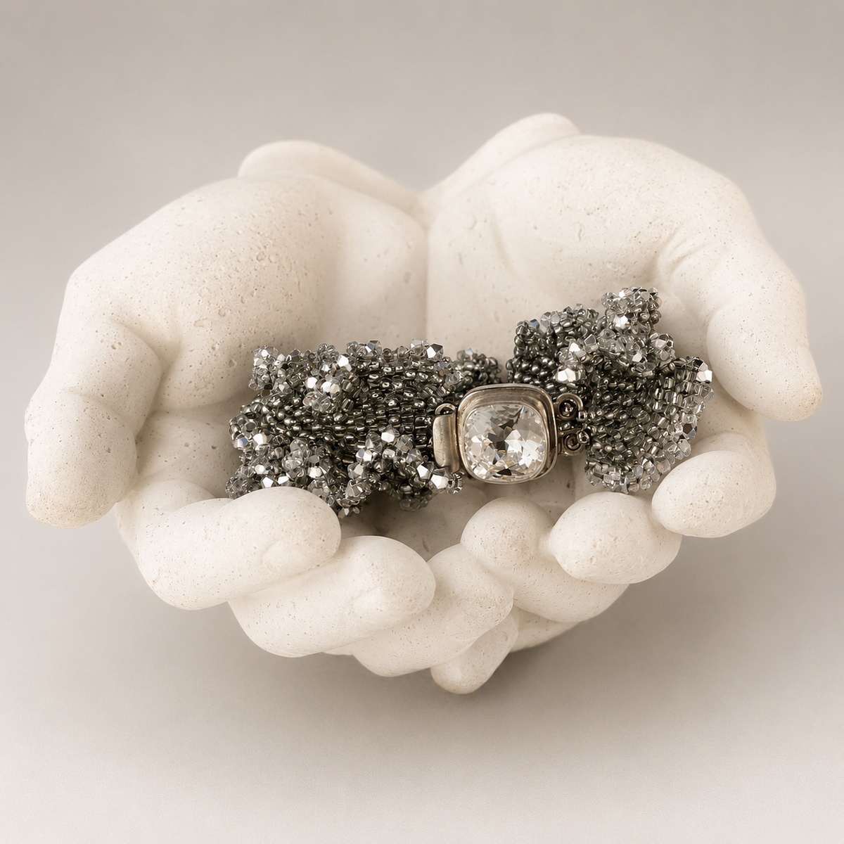 Ruffled Seed Bead & Swarovski Crystal Bracelet – 7.5 Inch