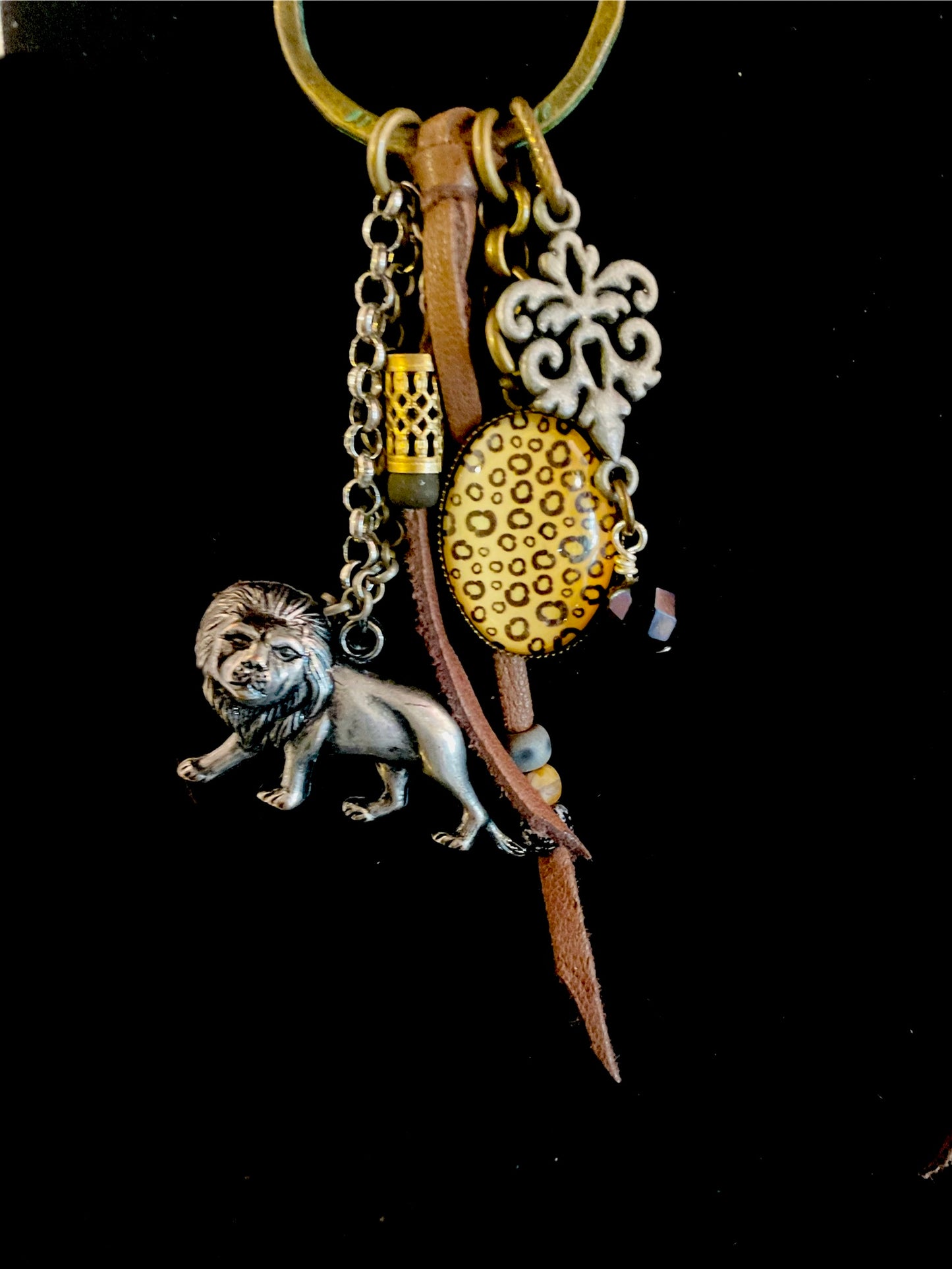 Necklace - King Of The Jungle