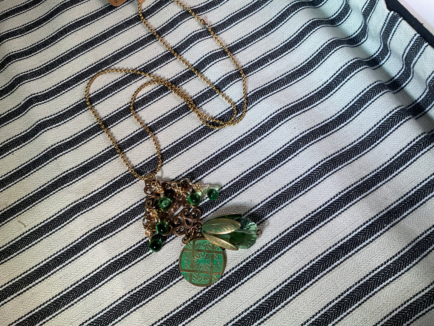 Necklace - Green Crystal Beauty