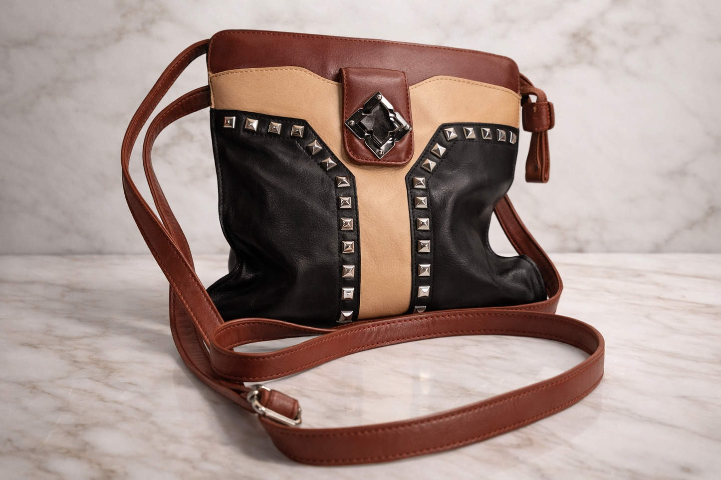 Vintage MC Leather Crossbody Bag – Black Leather Organizer Purse with Twist Pocket & Zipper Compartments