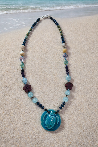 Sea Turtle Daydream Necklace