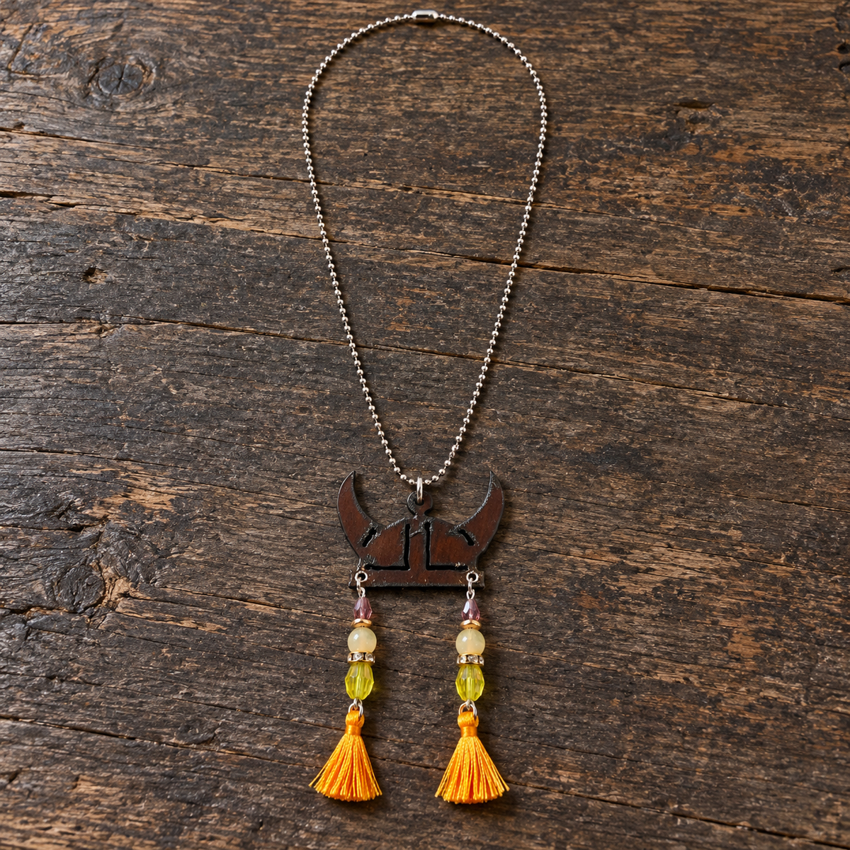 Vikings Inspired Helmet Necklace – 32-Inch Silver-Tone Ball Chain