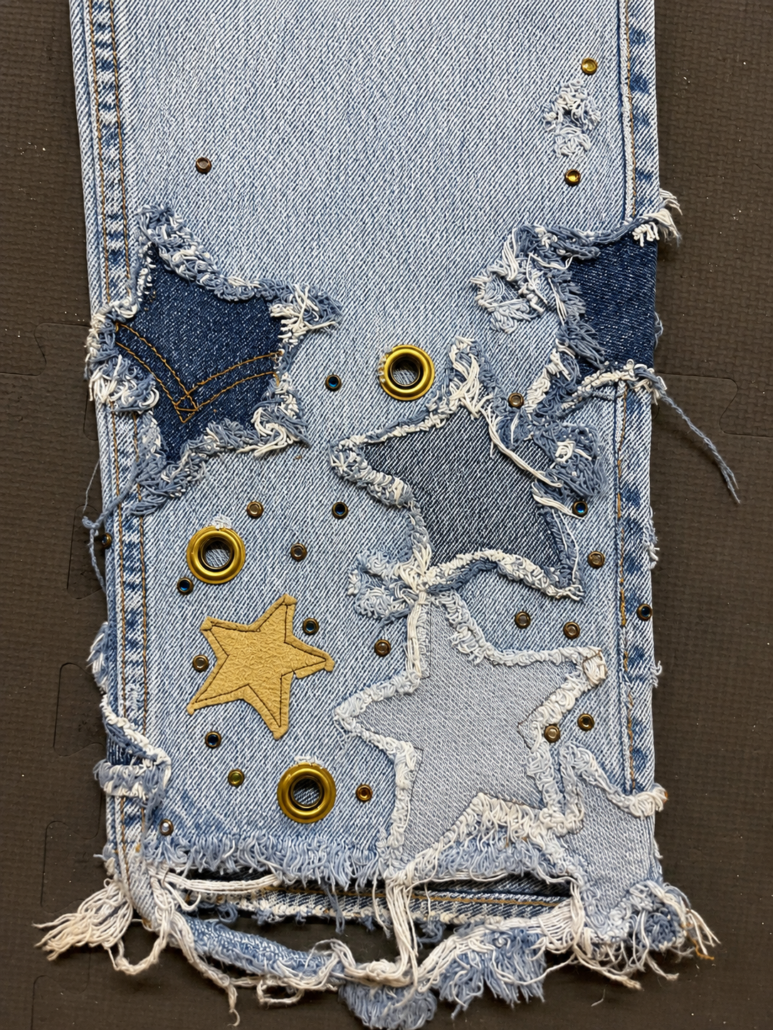 Vintage Levi’s 530 Regular Fit Jeans W36 L30 | Distressed Star Patch Rhinestone Biker Jeans