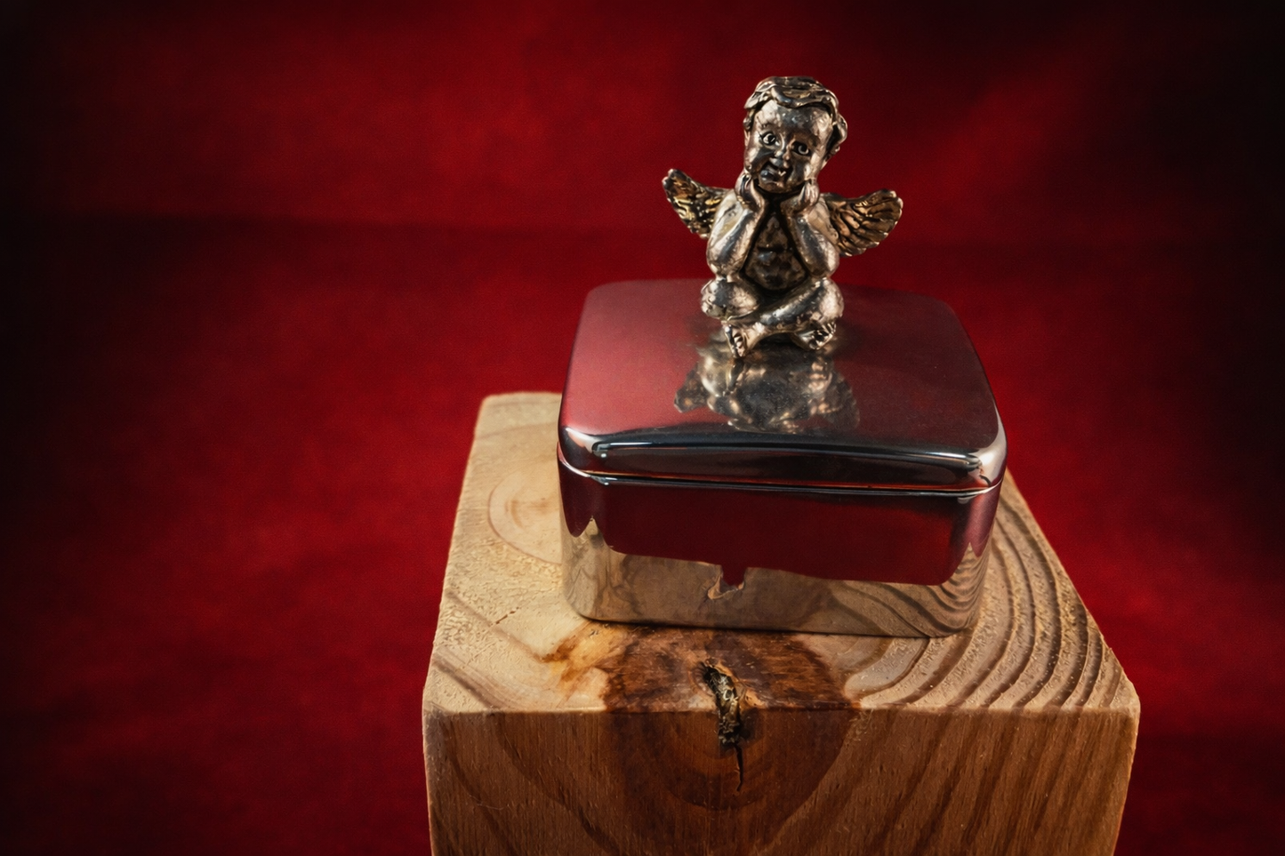 Vintage Cherub Keepsake Box – Silver Metal Trinket Box with Velvet Interior