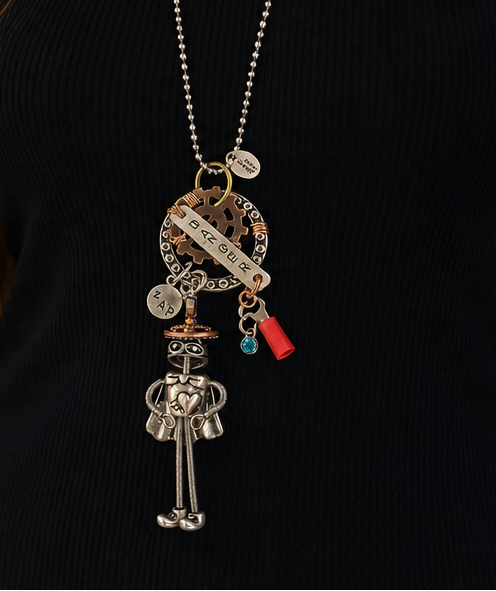 Danger Zone Dolly – Retro Robot Necklace (Zap! Edition)