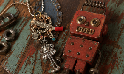 Danger Zone Dolly – Retro Robot Necklace (Zap! Edition)