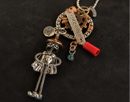 Danger Zone Dolly – Retro Robot Necklace (Zap! Edition)