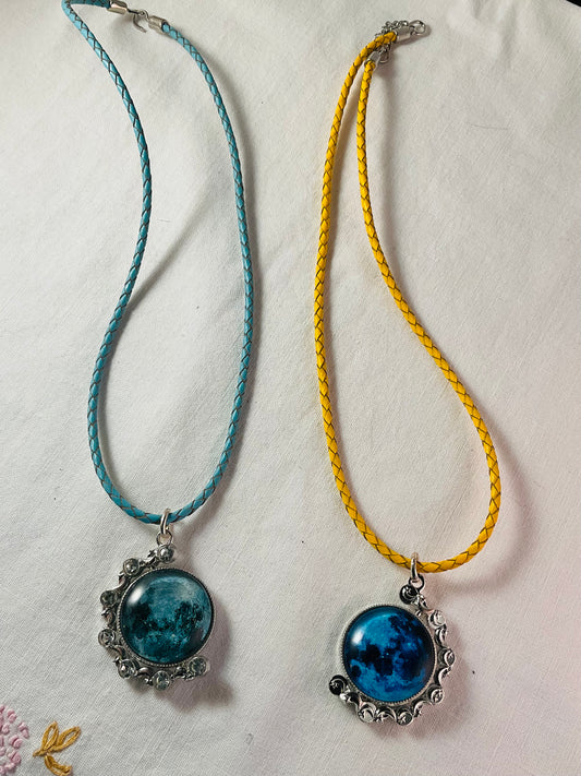 Necklace - Swiveling Moon and crystal on silver frame