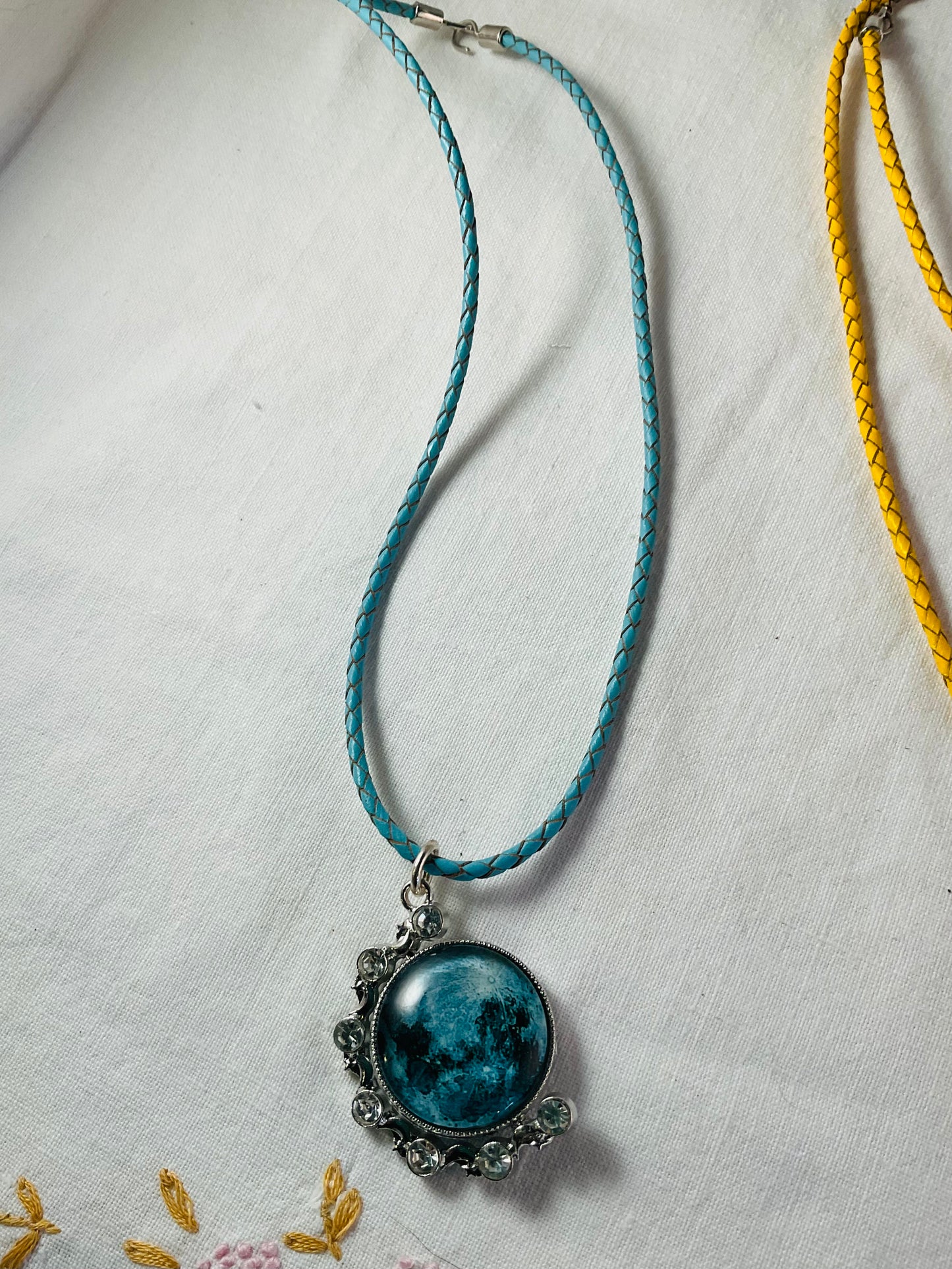 Necklace - Swiveling Moon and crystal on silver frame