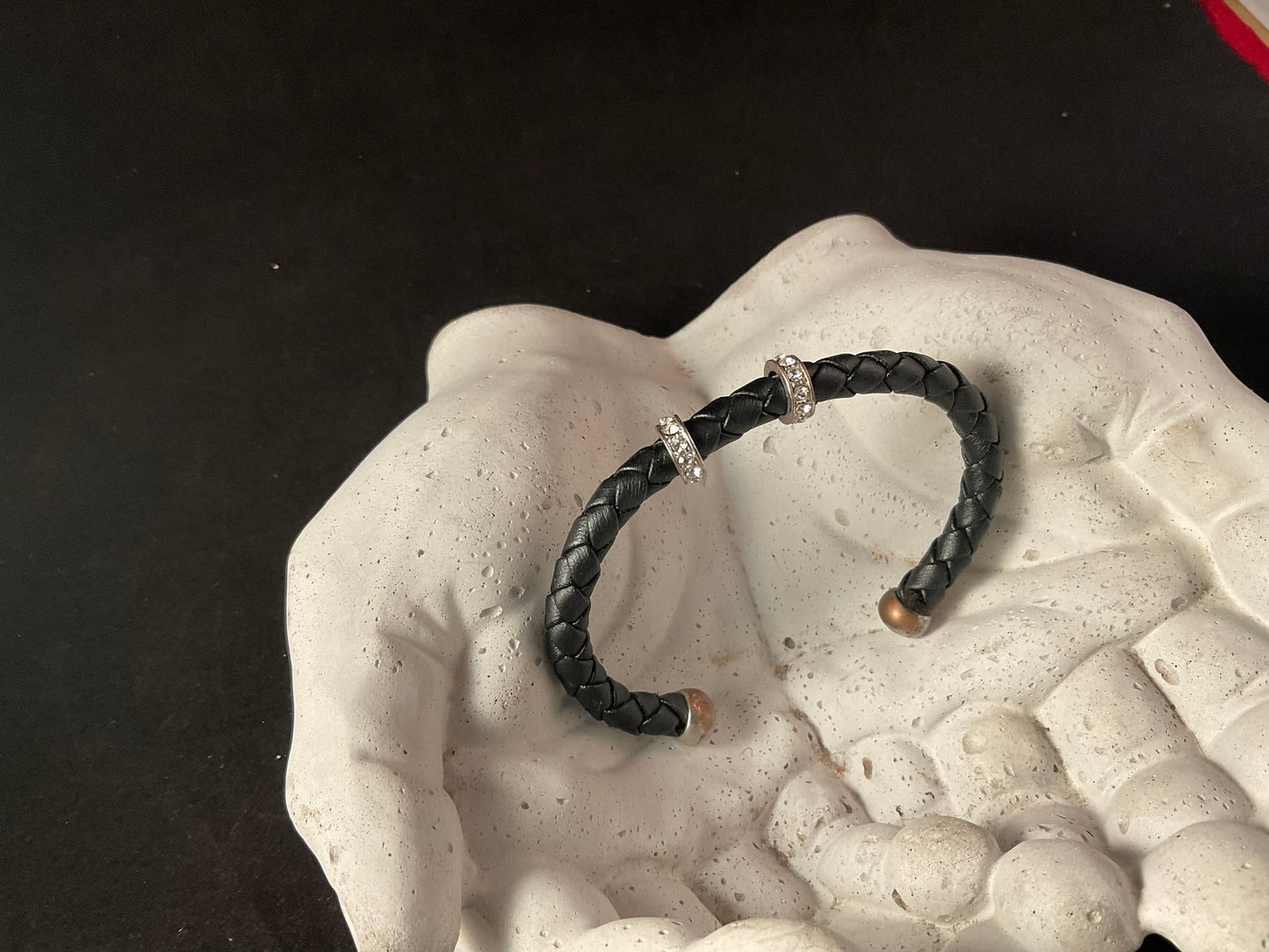 Boho Leather Statement Bracelets – Magnetic Clasp Artisan Collection