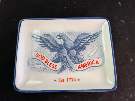 Patriotic Ceramic Trinket Dishes – Home of the Brave | God Bless America (5” x 6”)