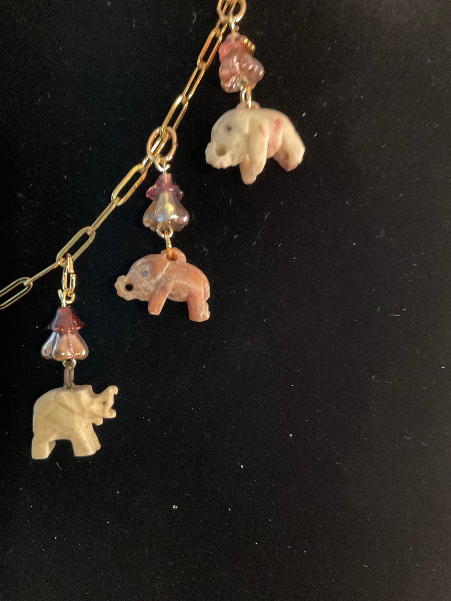 Vintage Elephant Parade Necklace – Hand-Carved Elephant Charms & Czech Glass