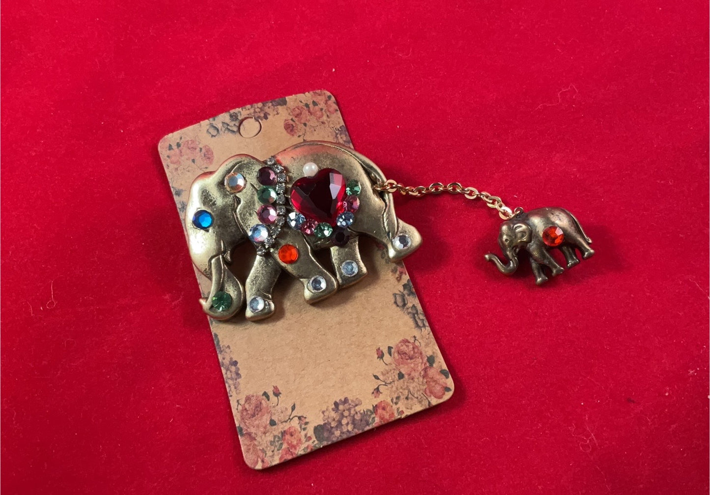 Vintage Mama & Baby Elephant Rhinestone Brooch with Dangling Baby Charm
