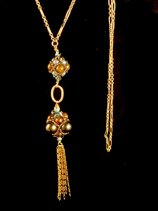 Double Trouble Gold Chain Pearl Pendant Necklace